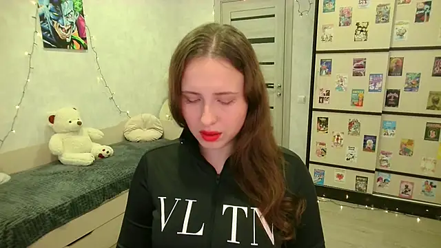 BarbiePieer online show from 11, 10, 2025