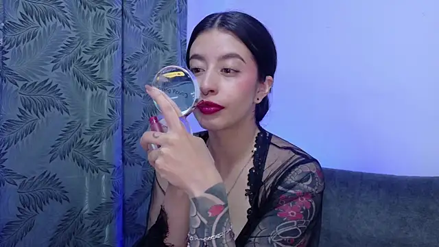 Misscarolsph online show from 12, 4, 2026