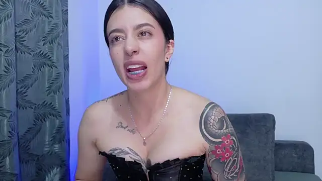 Misscarolsph online show from 2, 4, 2026