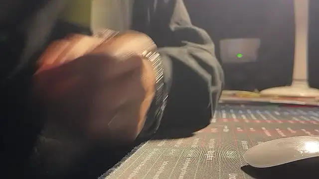 Max 965 online show from 14, 12, 2025