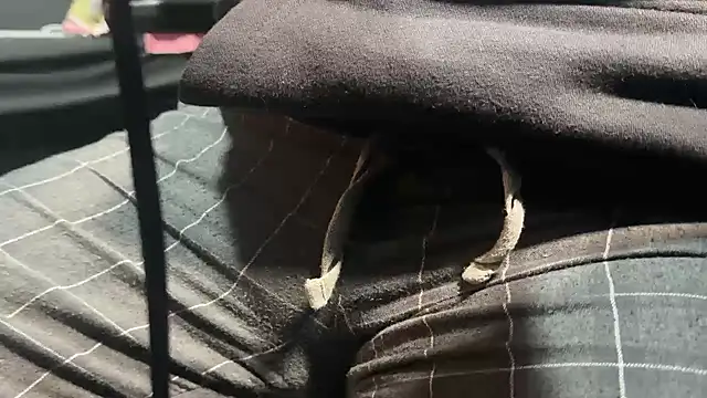 Max 965 online show from 3, 12, 2025