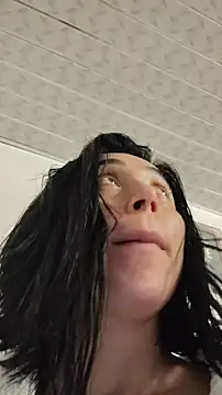 Elowyn online show from 5, 3, 2026