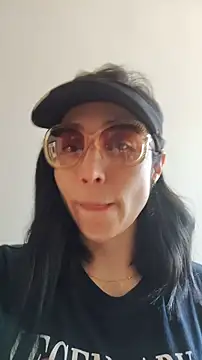 Elowyn online show from 21, 6, 2026