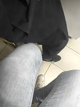 Elowyn online show from 9, 9, 2025