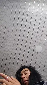 Elowyn online show from 9, 11, 2025