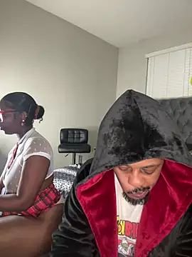 piscesaurora online show from 17, 3, 2025