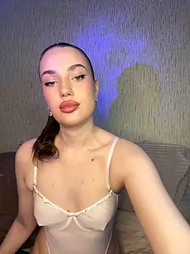 Ariana Sanderss online show from 21, 9, 2025