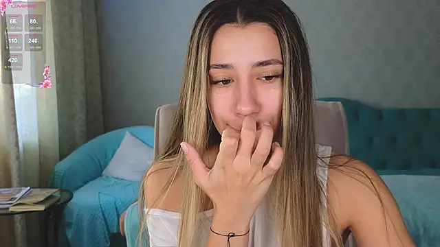 hot ass 18 online show from 7, 4, 2026