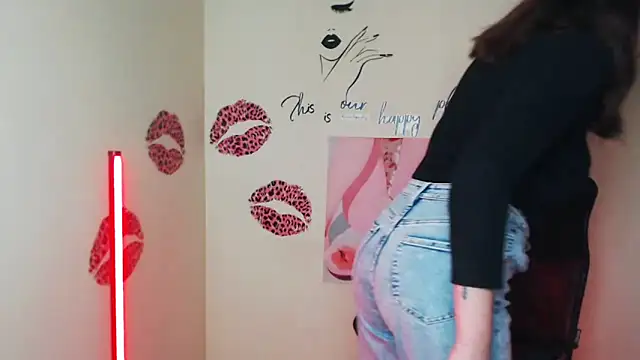 VanessaRey  online show from 19, 4, 2026