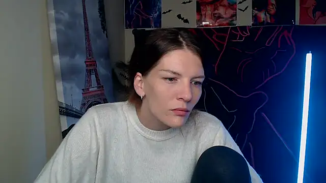 VanessaRey  online show from 9, 10, 2025