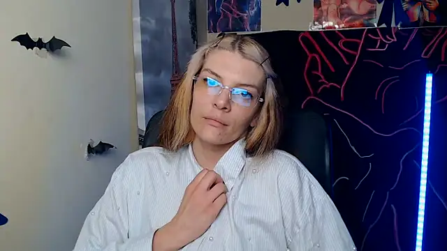 VanessaRey  online show from 4, 6, 2026