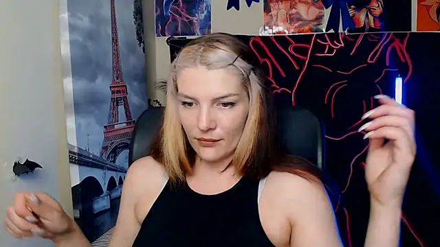 VanessaRey  online show from 25, 5, 2026