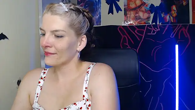 VanessaRey  online show from 22, 5, 2026