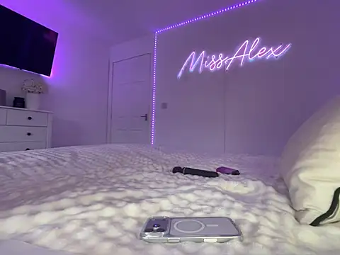 Snapshot of Missalex_xo chatting on 8, 2, 2026 Missalex xo online show from 8, 2, 2026