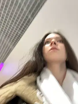 MilaBee online show from 22, 3, 2025