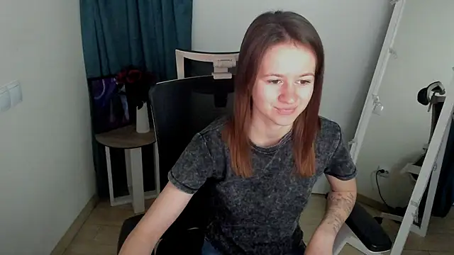 Catherine e online show from 8, 9, 2025