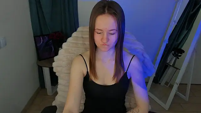 Catherine e online show from 15, 12, 2025