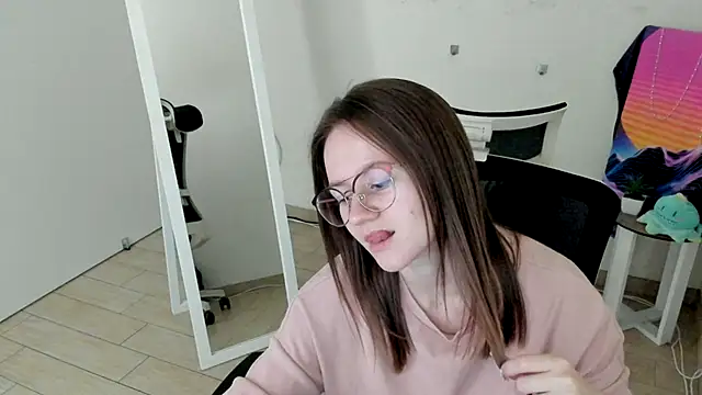 Catherine e online show from 11, 9, 2025