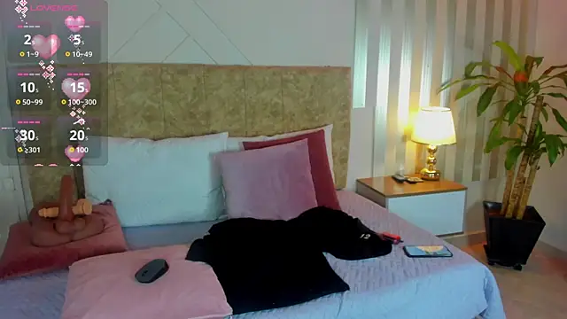 angelinarouse  online show from 19, 9, 2025