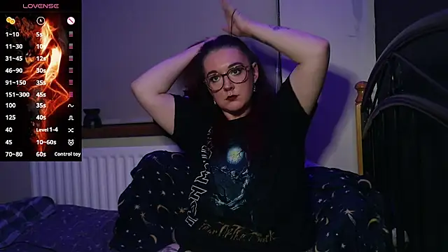 Ms Lunar-Lust online show from 19, 9, 2025