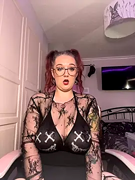 Ms Lunar-Lust online show from 25, 10, 2025