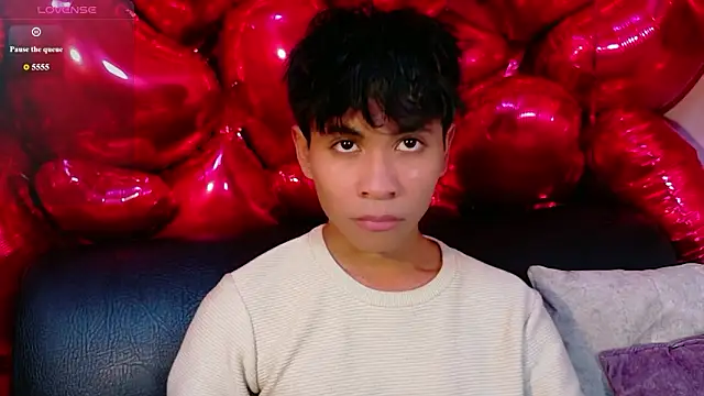 Ethan Westt online show from 25, 2, 2026