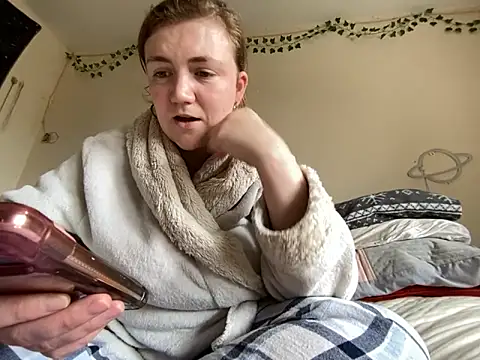 Snapshot of ShereeJenkins chatting on 21, 3, 2025 ShereeJenkins online show from 21, 3, 2025