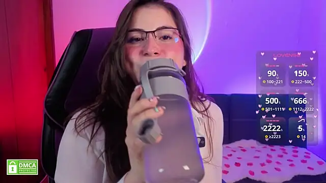 Snapshot of Taiga_Cute chatting on 14, 11, 2025 Taiga Cute online show from 14, 11, 2025