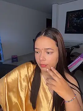 Snapshot of Deepika_padukoneNisha chatting on 17, 10, 2025 Deepika padukoneNisha online show from 17, 10, 2025