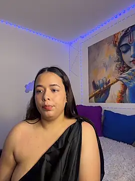 Snapshot of Deepika_padukoneNisha chatting on 18, 11, 2025 Deepika padukoneNisha online show from 18, 11, 2025