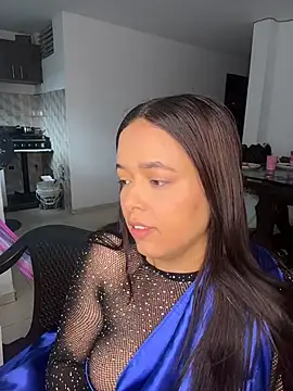 Snapshot of Deepika_padukoneNisha chatting on 19, 10, 2025 Deepika padukoneNisha online show from 19, 10, 2025