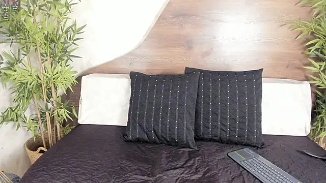 Snapshot of mia_lacy_ chatting on 26, 9, 2025 mia lacy online show from 26, 9, 2025