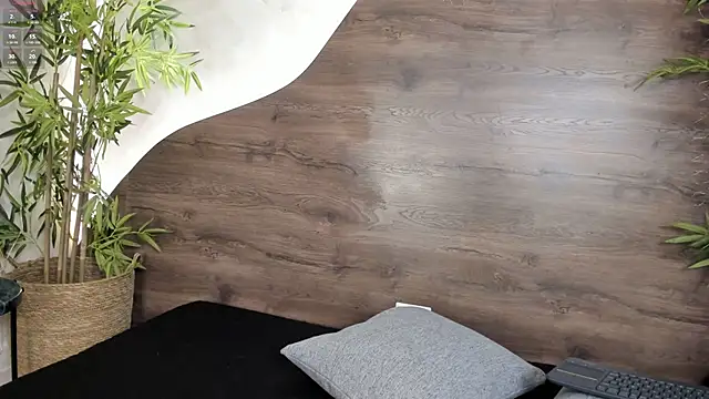 Snapshot of mia_lacy_ chatting on 16, 11, 2025 mia lacy online show from 16, 11, 2025