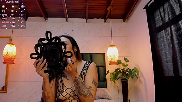 Danna williamss online show from 24, 9, 2025