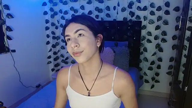 Lyaa Cute online show from 22, 3, 2025