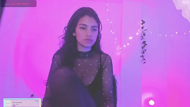 Gia Blair online show from 25, 5, 2026