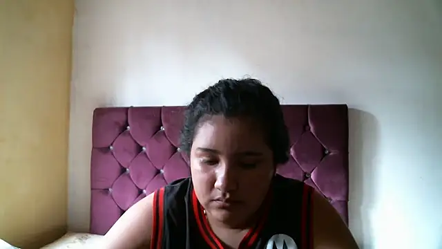 Snapshot of Valeria_Tiffany chatting on 13, 11, 2025 Valeria Tiffany online show from 13, 11, 2025