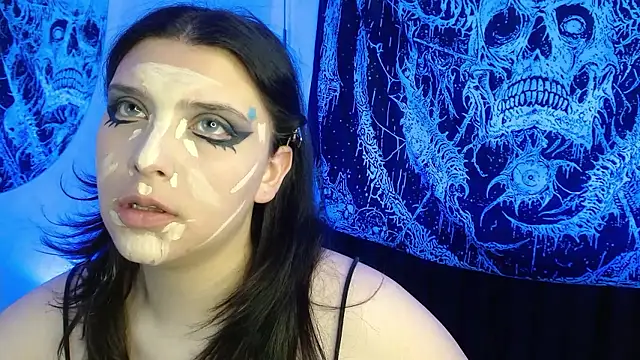 mikaskullcs online show from 14, 1, 2026