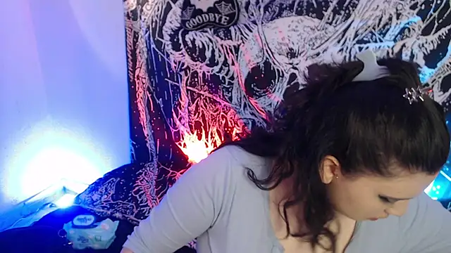 mikaskullcs online show from 2, 4, 2026