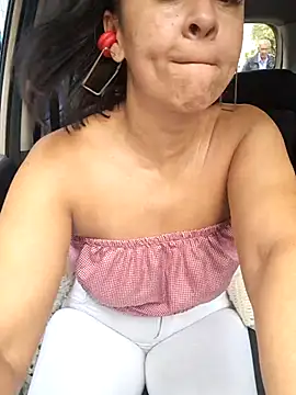 Amadamilf1980 online show from 1, 11, 2025