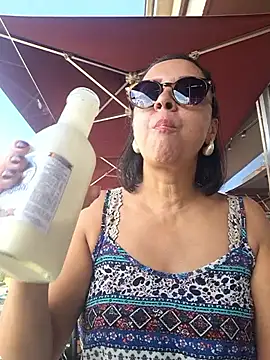 Snapshot of Amadamilf1980 chatting on 4, 2, 2026 Amadamilf1980 online show from 4, 2, 2026