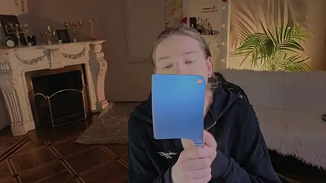 Jes Solar online show from 12, 4, 2026