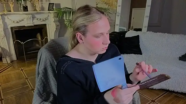 Jes Solar online show from 17, 9, 2025