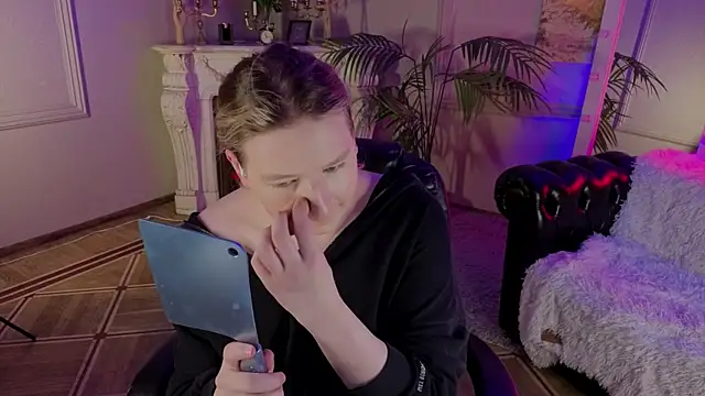 Jes Solar online show from 7, 11, 2025