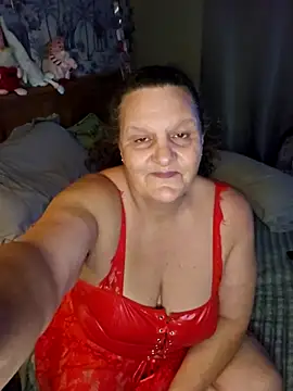 MissQueenBeex online show from 19, 12, 2025