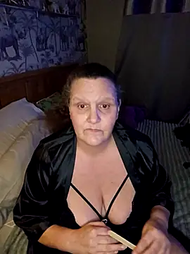 MissQueenBeex online show from 22, 2, 2026