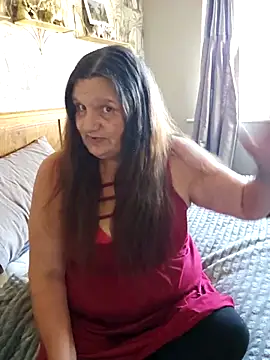 MissQueenBeex online show from 25, 9, 2025