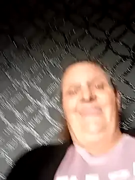 MissQueenBeex online show from 4, 10, 2025