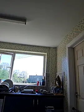 MissQueenBeex online show from 23, 4, 2026