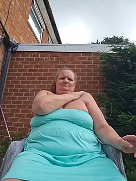 MissQueenBeex online show from 31, 5, 2026